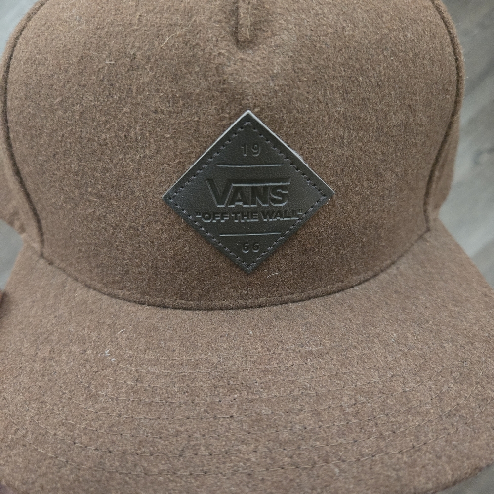 NWT Vans Brown Wool Patch Snapback